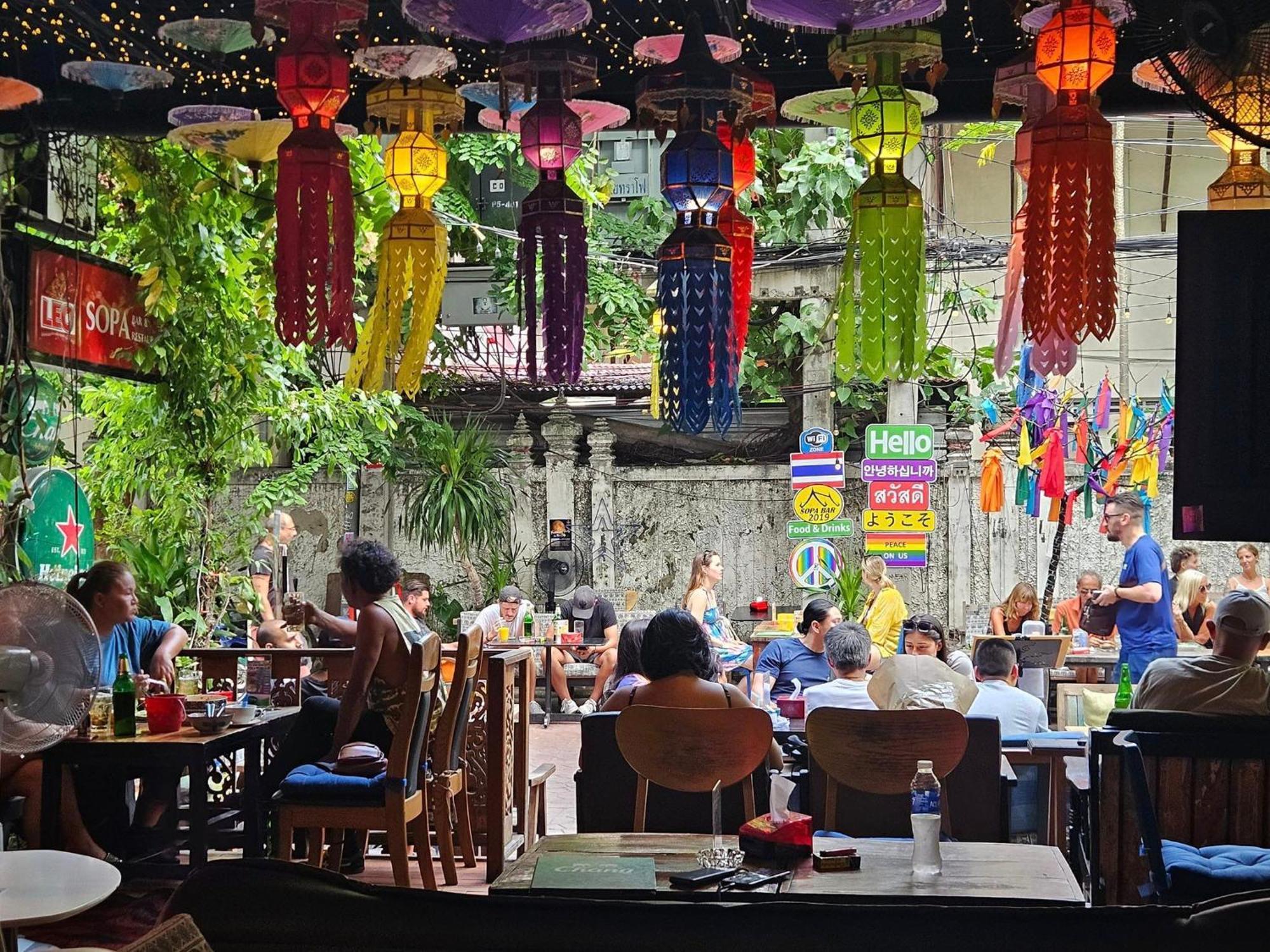 Merry V Guesthouse Bangkok Zewnętrze zdjęcie