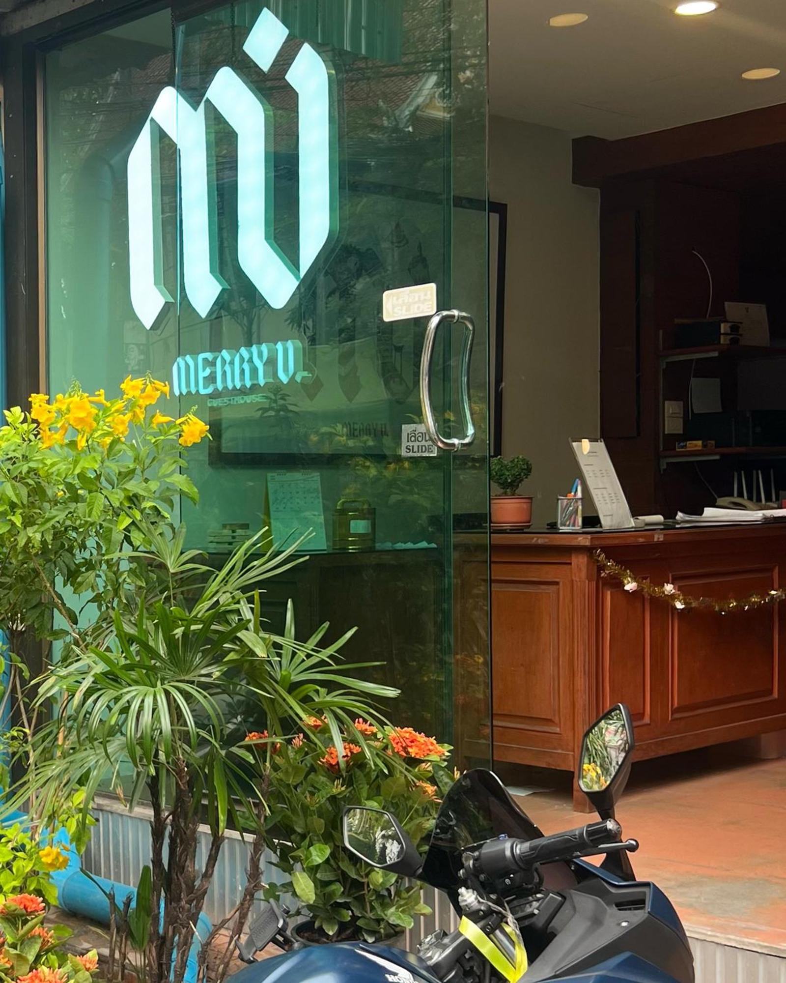 Merry V Guesthouse Bangkok Zewnętrze zdjęcie